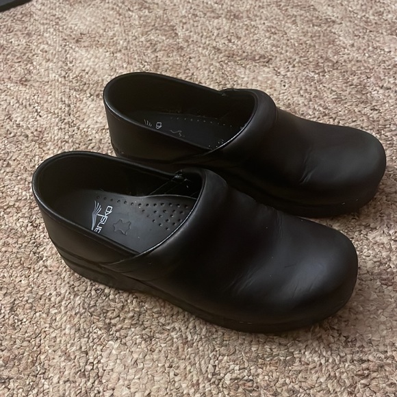 Danskos - Picture 2 of 5